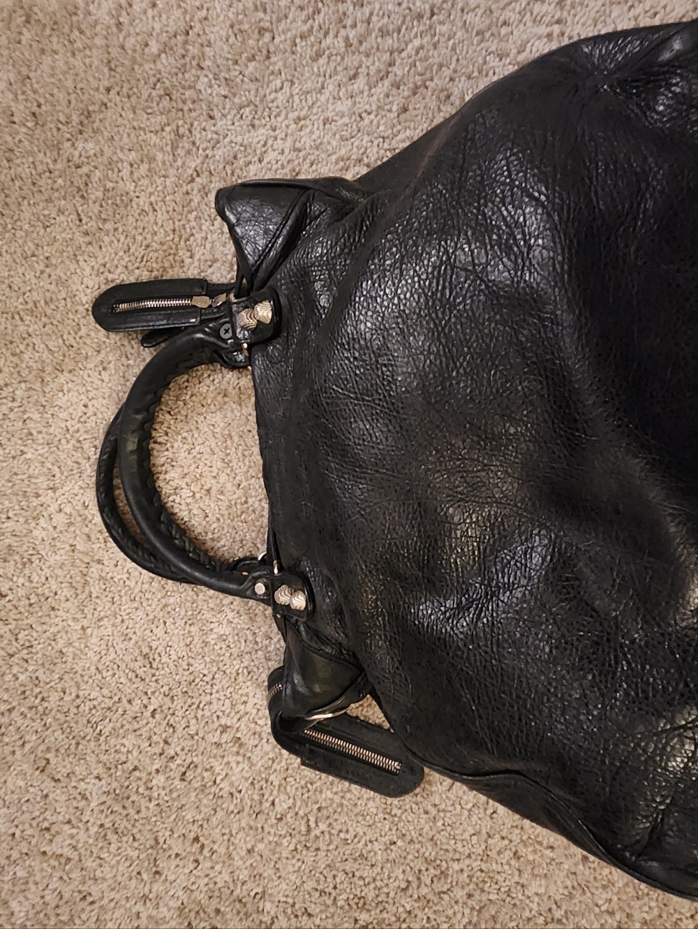 Authentic Balanciaga Classic Black Leather Satchel Handbag - Picture 4 of 9
